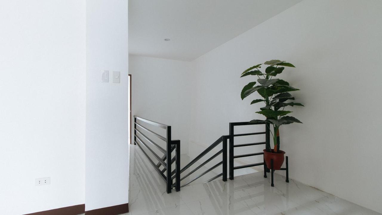 Reddoorz At Good 101 Paranaque Paranaque City Eksteriør bilde
