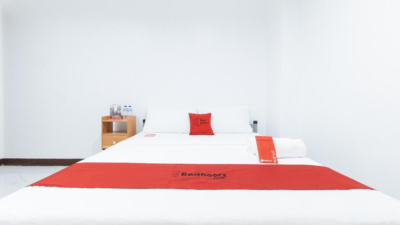 Reddoorz At Good 101 Paranaque Paranaque City Eksteriør bilde