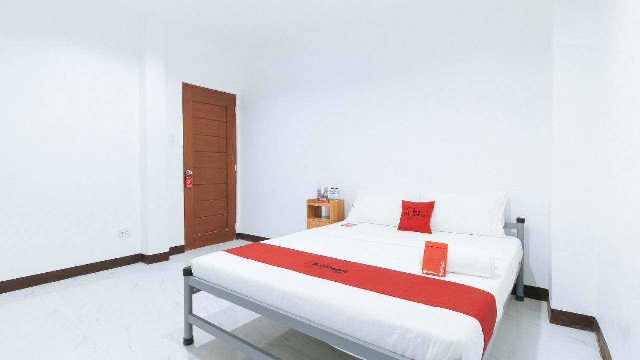 Reddoorz At Good 101 Paranaque Paranaque City Eksteriør bilde