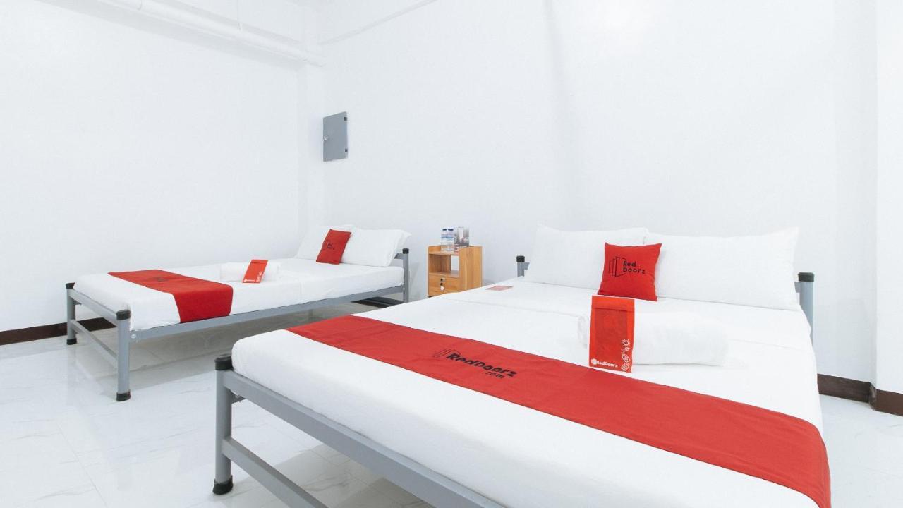 Reddoorz At Good 101 Paranaque Paranaque City Eksteriør bilde