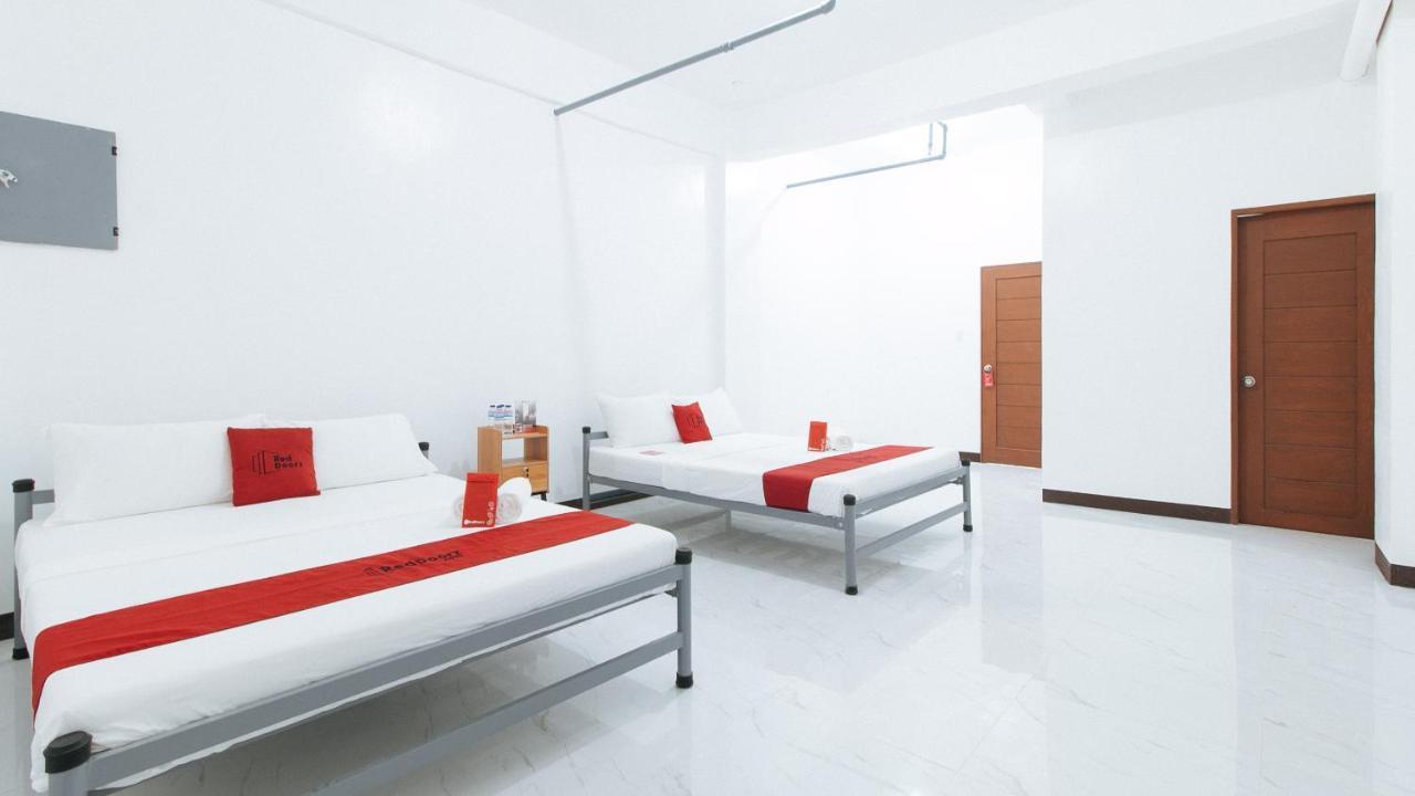 Reddoorz At Good 101 Paranaque Paranaque City Eksteriør bilde